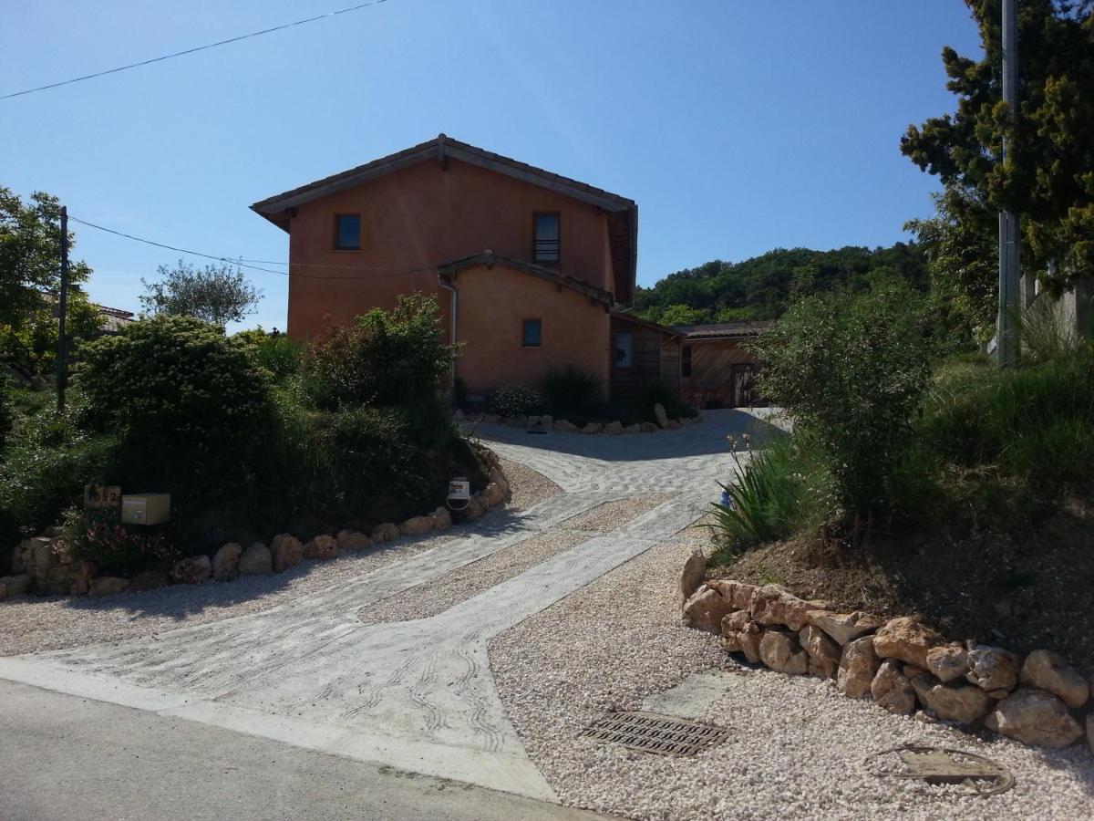 Brindepaille Bed & Breakfast Vallon-Pont-dʼArc Екстериор снимка